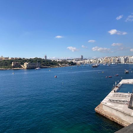 Charming Central Townhouse In Sliema Steps From Promenade And Sliema Ferry公寓 外观 照片