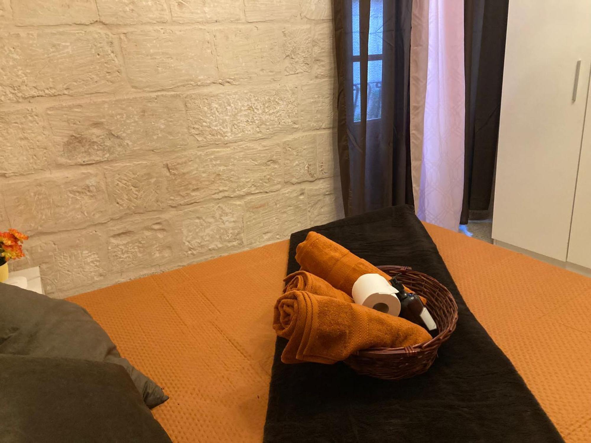 Charming Central Townhouse In Sliema Steps From Promenade And Sliema Ferry公寓 外观 照片