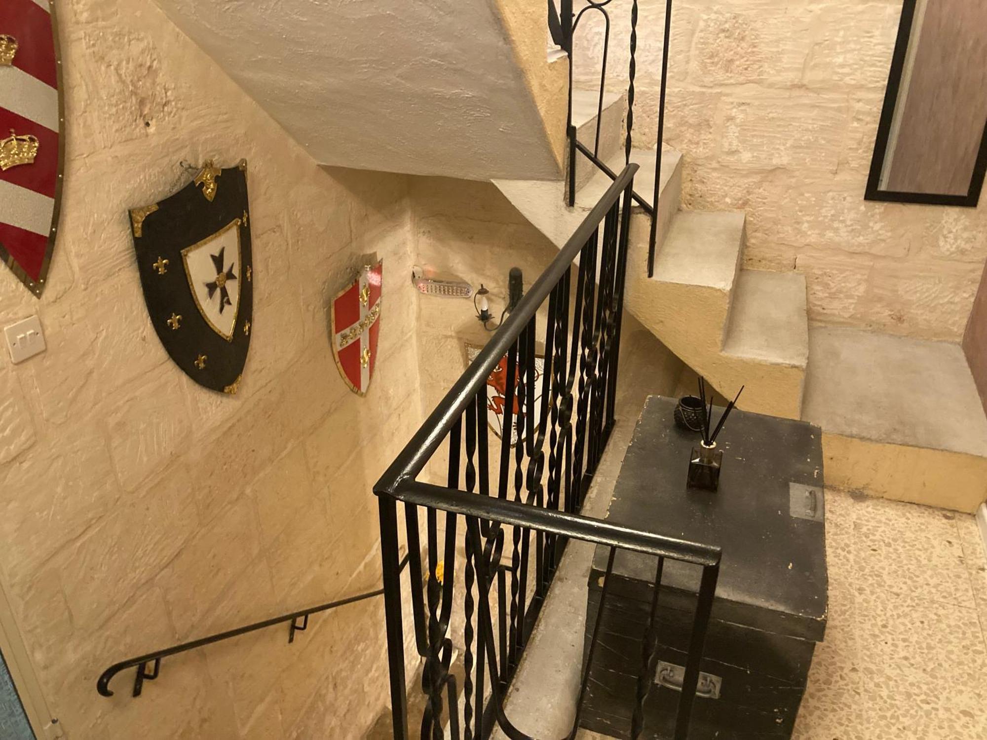 Charming Central Townhouse In Sliema Steps From Promenade And Sliema Ferry公寓 外观 照片